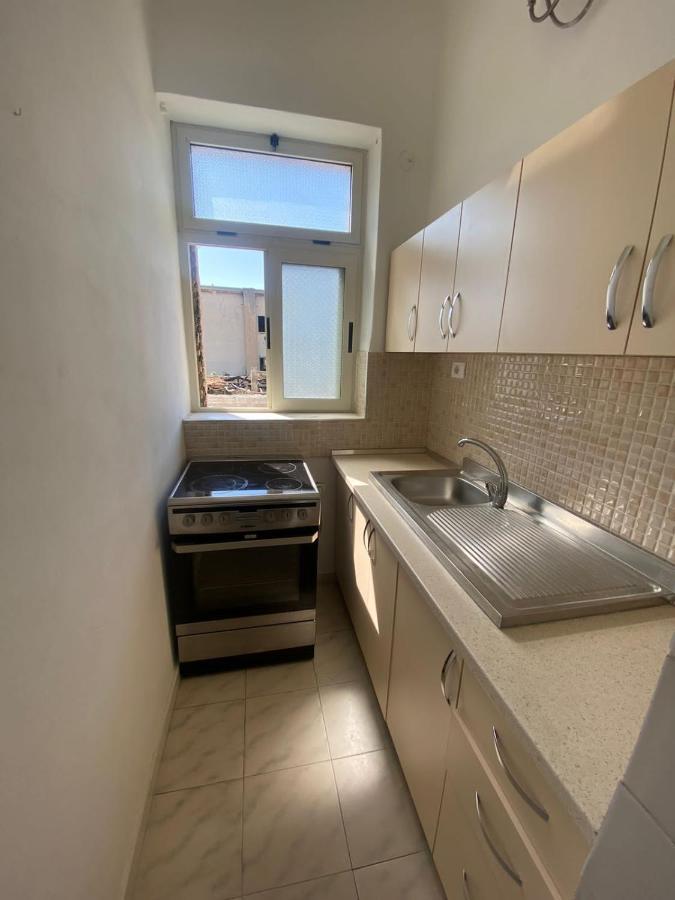 Vollga Promenade Lovely 2 Bedroom Apartment Durrës Exterior foto